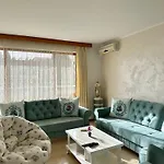 Апартаменты Seaside *