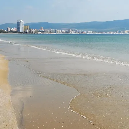 Апартаменты Seaside